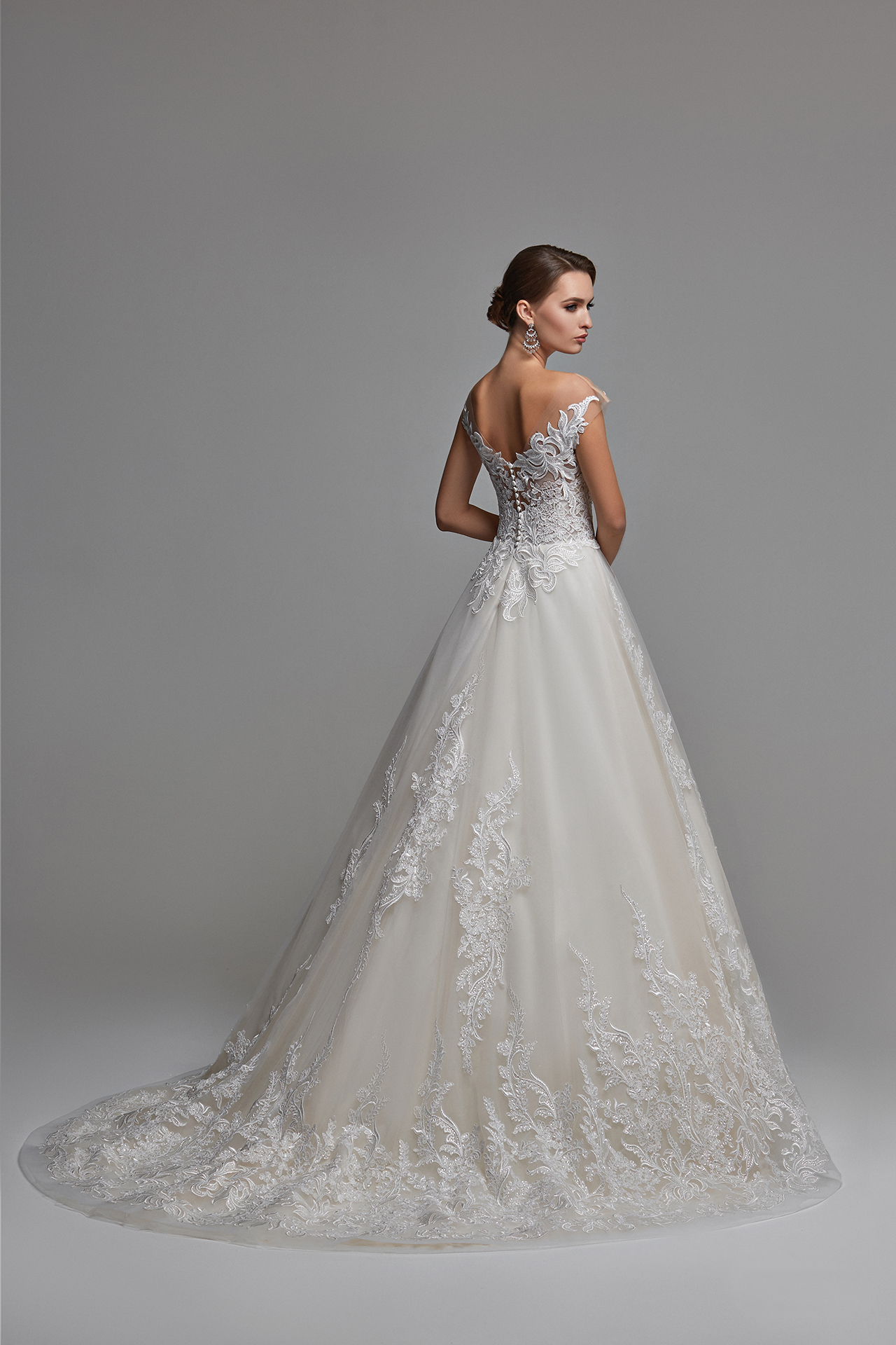 low back ball gown wedding dress