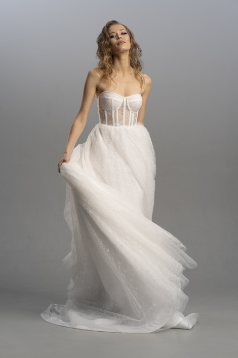 Simone 1 wedding dress